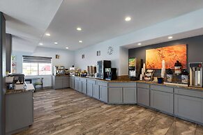 Days Inn & Suites by Wyndham Tucson/Marana