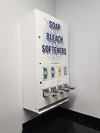 Days Inn & Suites by Wyndham Tucson/Marana