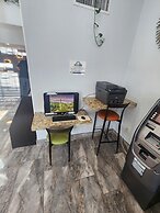 Days Inn & Suites by Wyndham Tucson/Marana