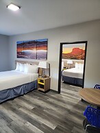 Days Inn & Suites by Wyndham Tucson/Marana
