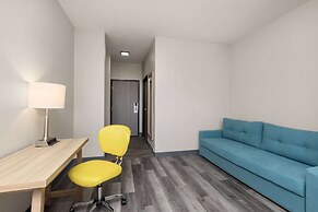 Days Inn & Suites by Wyndham Tucson/Marana