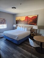 Days Inn & Suites by Wyndham Tucson/Marana
