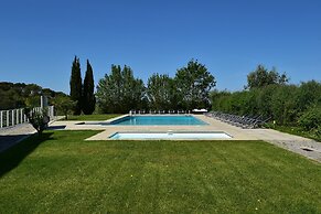 Pousada Convento de Arraiolos - Historic Hotel
