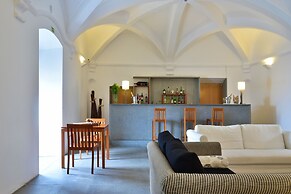 Pousada Convento de Arraiolos - Historic Hotel