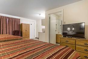 Econo Lodge & Suites Saint John