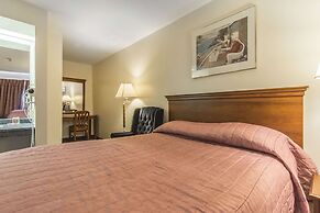 Econo Lodge & Suites Saint John