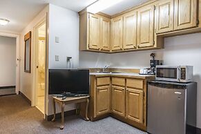 Econo Lodge & Suites Saint John