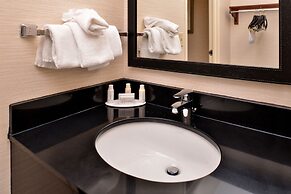 Fairfield Inn By Marriott Louisville North