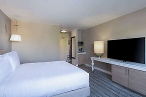 Hilton Garden Inn St. Charles