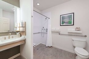 Hilton Garden Inn St. Charles