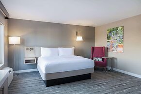 Hilton Garden Inn St. Charles