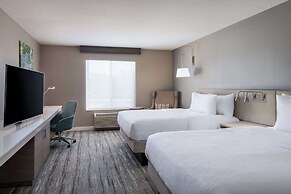 Hilton Garden Inn St. Charles