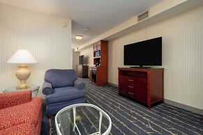 Hilton Garden Inn Milwaukee Northwest Conference Center