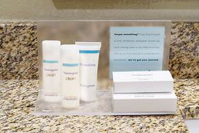 Holiday Inn Express & Suites Port Charlotte by IHG