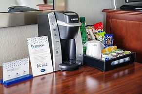 Holiday Inn Express & Suites Port Charlotte by IHG