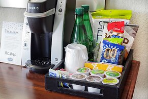 Holiday Inn Express & Suites Port Charlotte by IHG