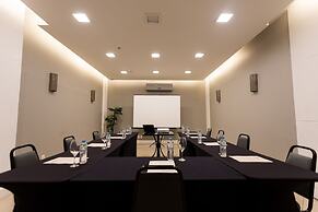 Master Porto Alegre Hotel - Av Carlos Gomes, Proximo Consulado America