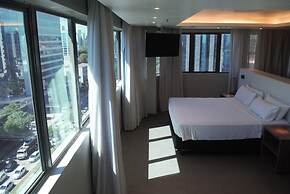 Master Porto Alegre Hotel - Av Carlos Gomes, Proximo Consulado America