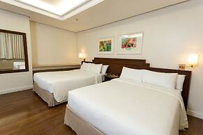 Master Porto Alegre Hotel - Av Carlos Gomes, Proximo Consulado America