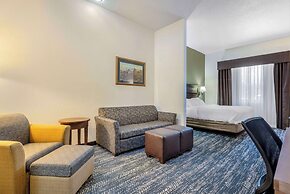 Comfort Inn & Suites Mt. Rushmore