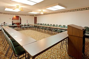 Holiday Inn Express & Suites Birmingham Trussville by IHG