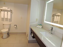 Holiday Inn Express & Suites Birmingham Trussville by IHG