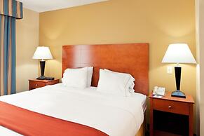 Holiday Inn Express & Suites Birmingham Trussville by IHG
