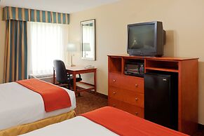 Holiday Inn Express & Suites Birmingham Trussville by IHG