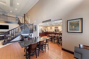 Best Western Plus Russellville Hotel & Suites