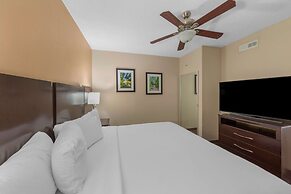 Best Western Plus Russellville Hotel & Suites