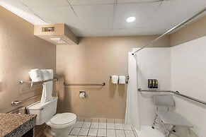 Best Western Plus Russellville Hotel & Suites