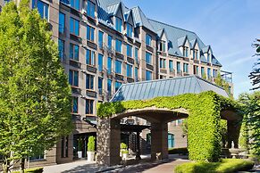 Holiday Inn Hotel & Suites North Vancouver by IHG