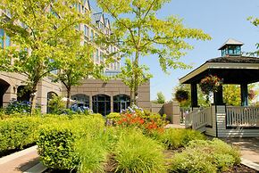 Holiday Inn Hotel & Suites North Vancouver by IHG