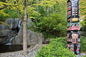 Holiday Inn Hotel & Suites North Vancouver by IHG