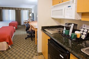 Holiday Inn Hotel & Suites North Vancouver by IHG