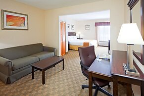 Holiday Inn Express Hotel & Suites Carneys Point by IHG
