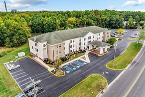 Holiday Inn Express Hotel & Suites Carneys Point by IHG