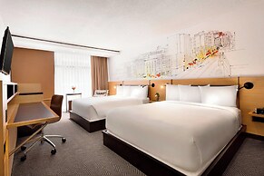 Hotel PUR Quebec, a Tribute Portfolio Hotel