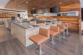 Hotel PUR Quebec, a Tribute Portfolio Hotel