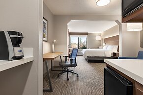 Holiday Inn Express & Suites Oxford, an IHG Hotel