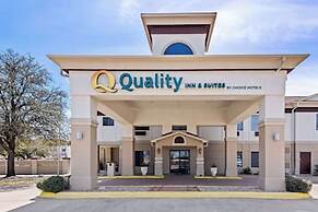Quality Inn & Suites - Granbury
