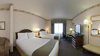 Holiday Inn Express & Suites Eagle Pass, an IHG Hotel