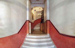 Cecil Hotel