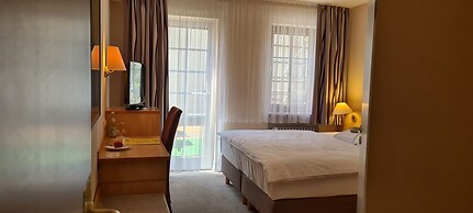 Hotel Garni Am Ellinger Tor