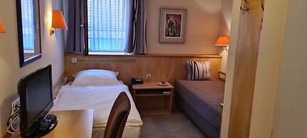 Hotel Garni Am Ellinger Tor