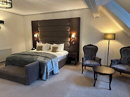 Nunsmere Hall Hotel