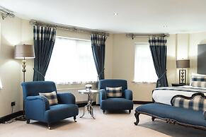 Waterfoot Hotel