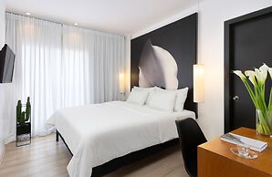 The Savoy Tel-Aviv, Sea Side