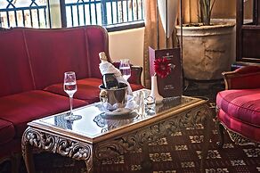 Seasons Hotel - Resort on The Beach