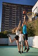 Seasons Hotel - Resort on The Beach